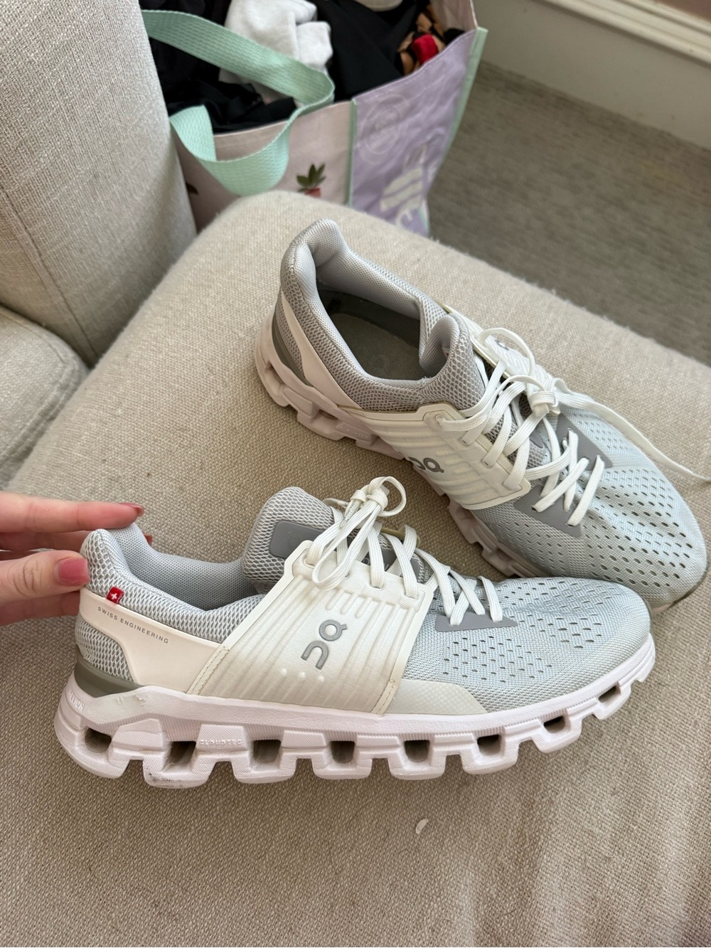 On Running Women's White and Light Gray Cloudflow Sneakers